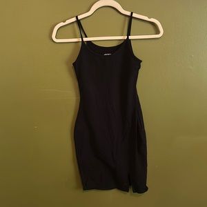 Wild fable xs fitted mini dress with one slit on side